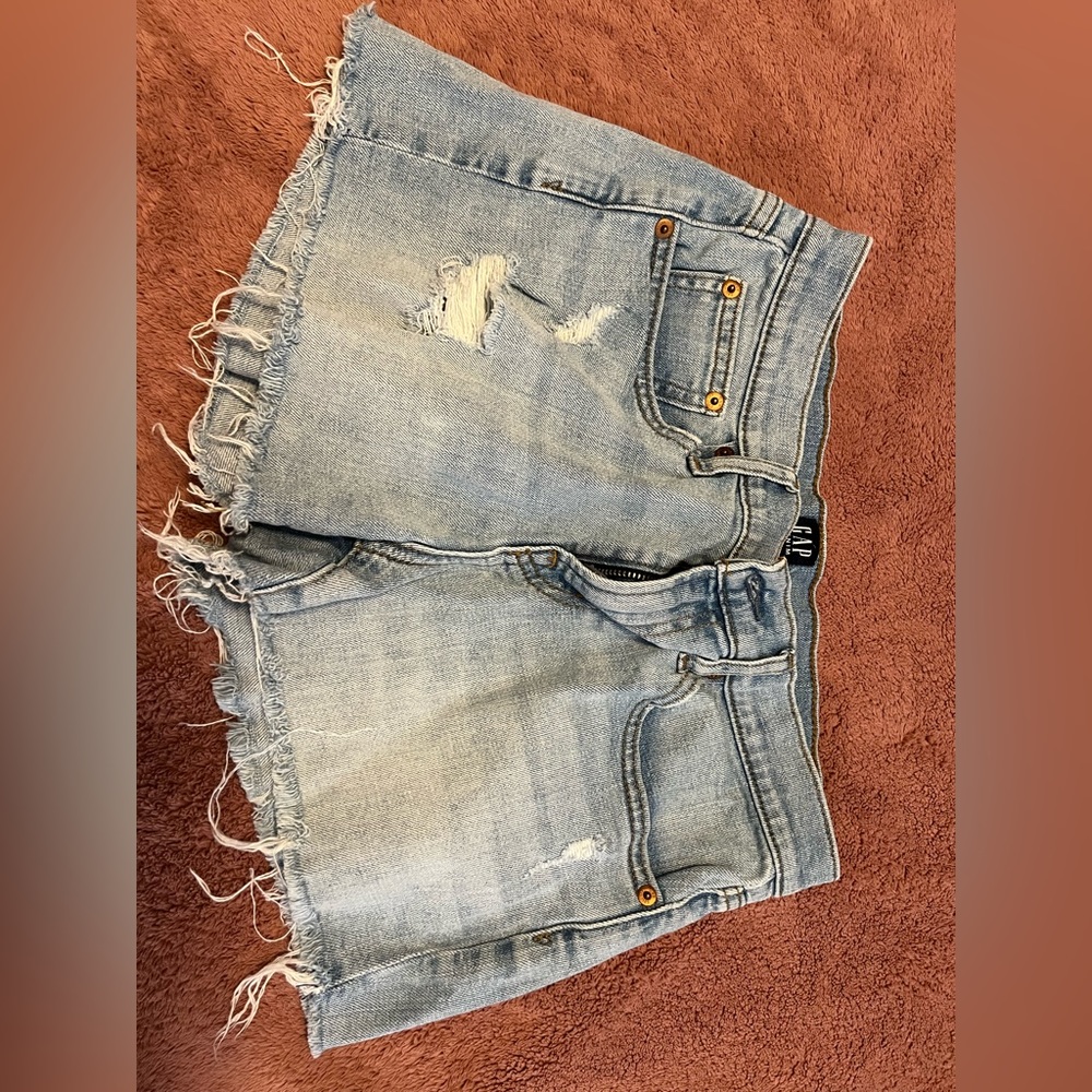 Gap denim shorts size 26